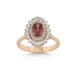 Oval Pembe Taşlı Yuvarlak ve Baget Kesim Pırlanta Çift Halo Desenli Yüzük – 14 Ayar Rose Altın